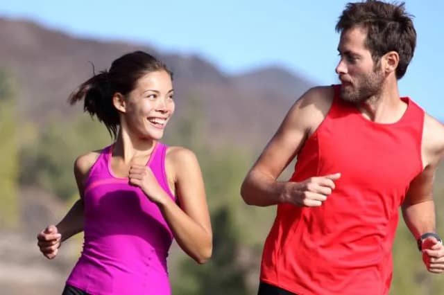 Jak trenować do maratonu: plan, dieta i strategie dla każdego poziomu zaawansowania